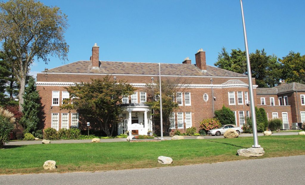 Glen Cove Mansion, Long Island Mansions