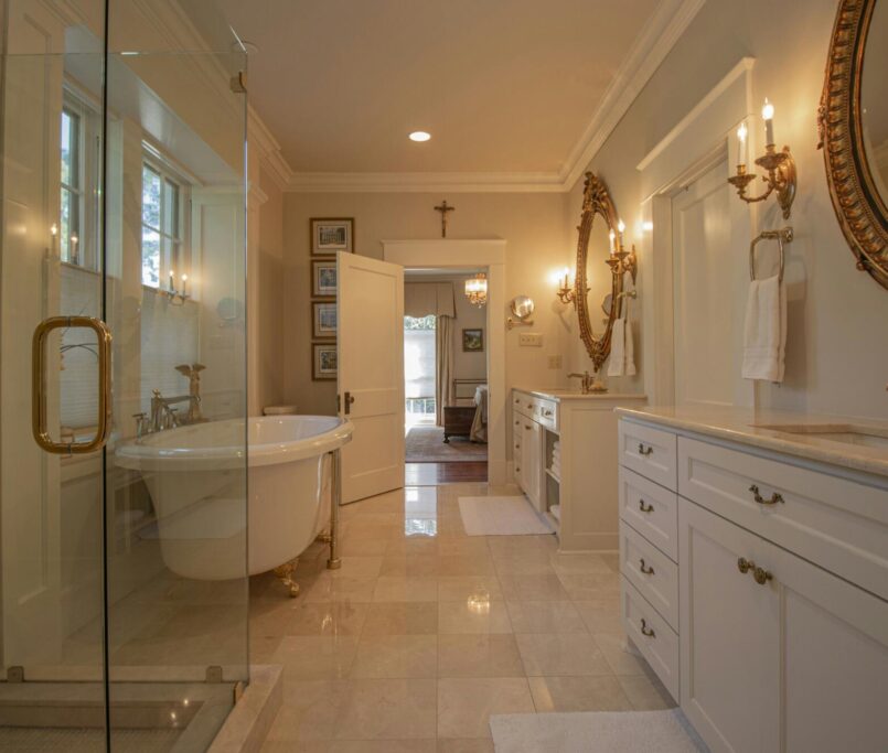 master bathroom layout